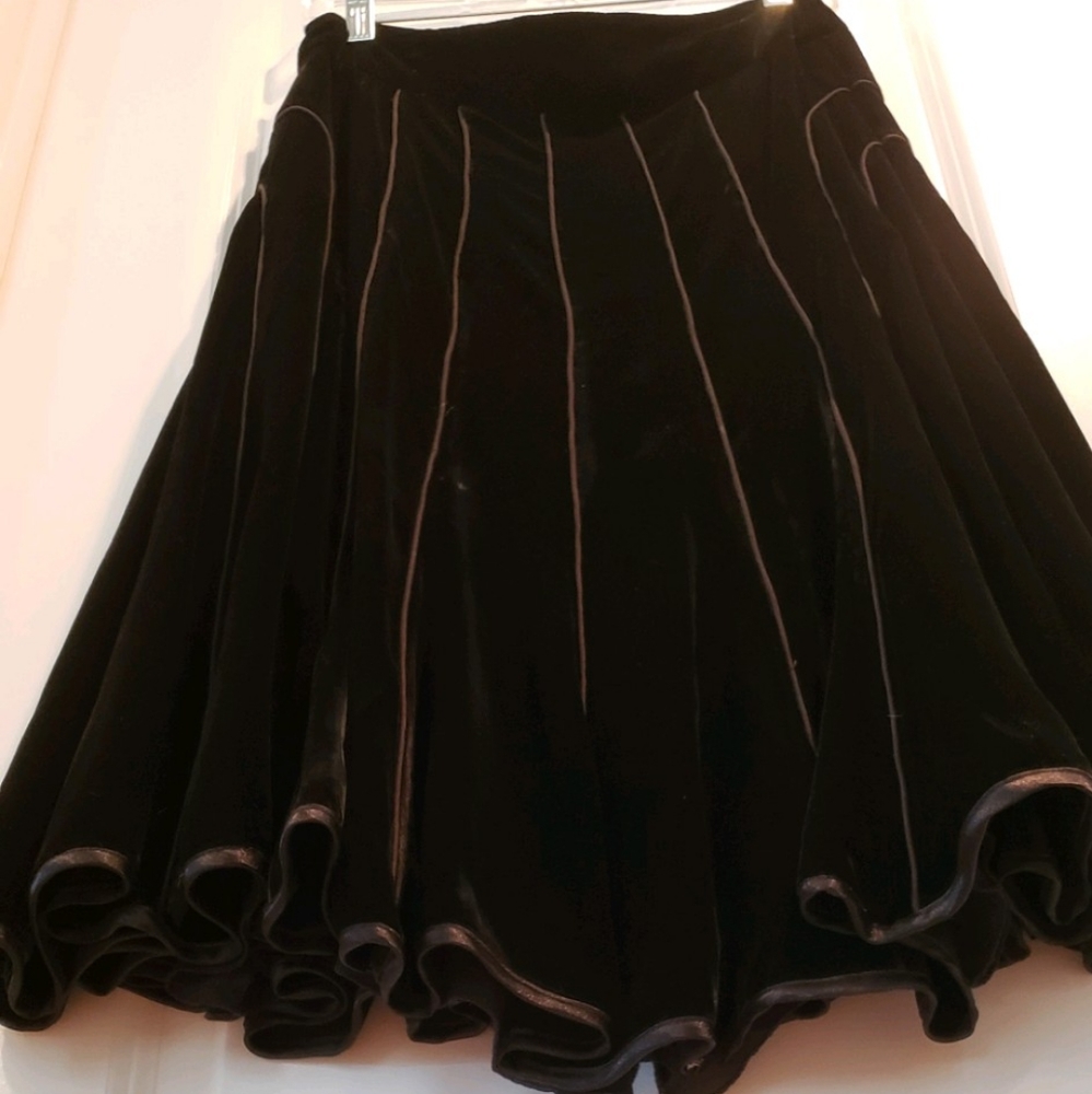 100% silk ARIS skirt